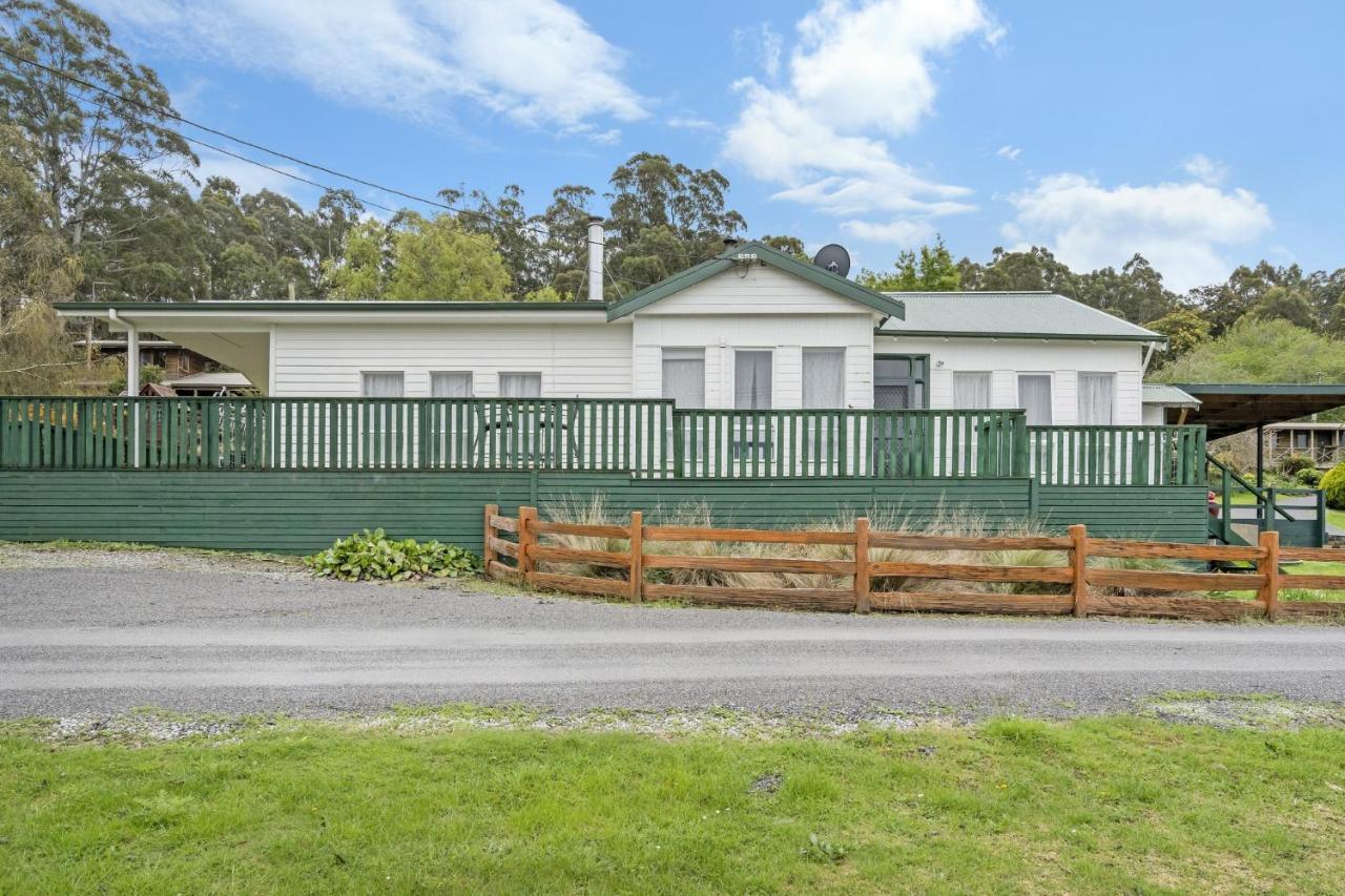 Mole Creek Cabins المظهر الخارجي الصورة